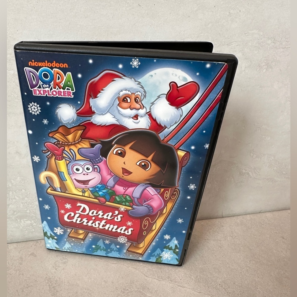 Nickelodeon Dora the Explorer - Dora’s Christmas